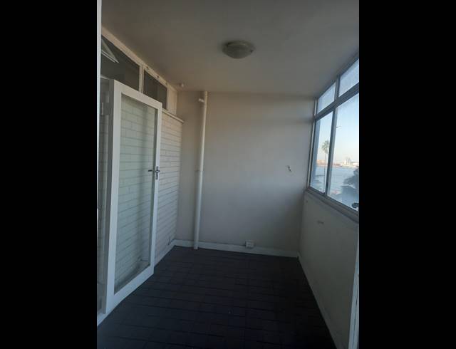 1.5 BEDROOM APARTMENT FOR SALE IN DURBAN CENTRAL